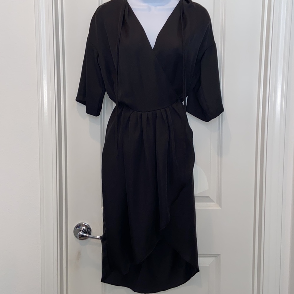 New-H&M Wrap dress